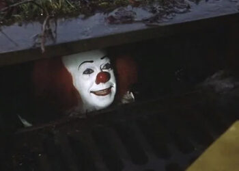 It, Pennywise luring Georgie into the sewer