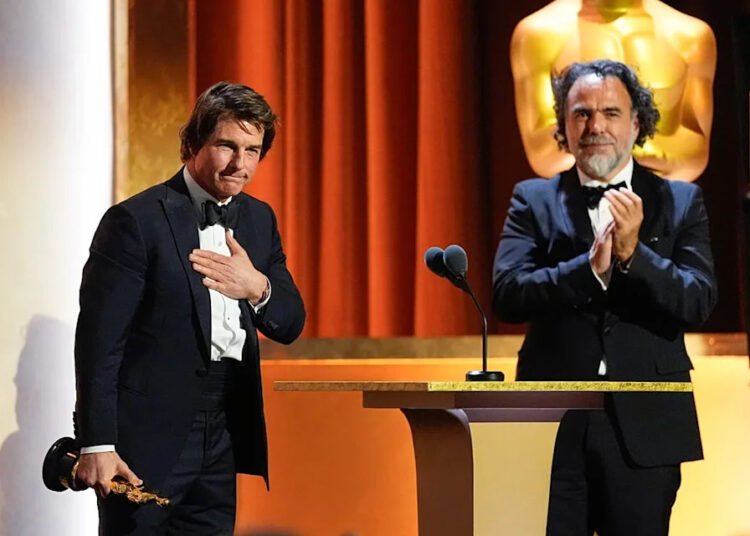 Tom Cruise receives an Academy honorary award, presented to him by Alejandro González Iñárritu - 16 November 2025
