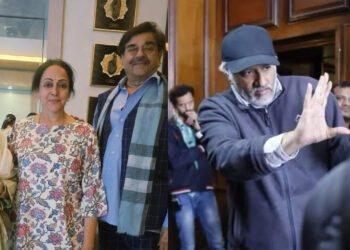 Top Entertainment News Of The Day: Shatrughan Sinha and Vikram Bhatt