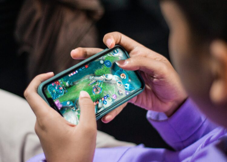 Unlocking Entertainment: How Mobile Gaming Is Changing In-App Spending Habits
