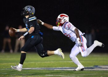Vikings ousted by Royals, 42-7, in Division III regional title tilt – News-Herald