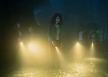 The children get jumpscared by the real Matty in It: Welcome to Derry