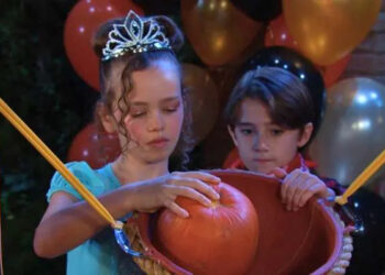 Days of our Lives November 3 Rachel and Thomas load a pumpkin into a slingshot.
