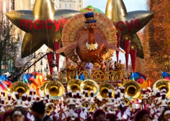 What time does Macy's Thanksgiving Day Parade start? How to watch
