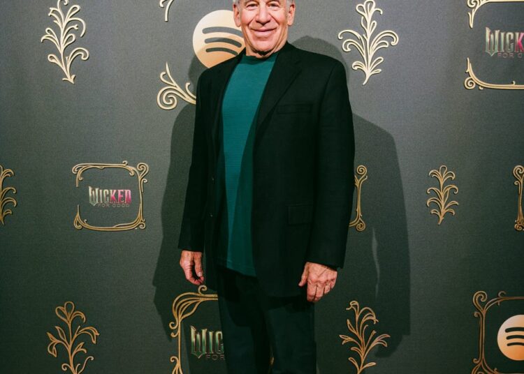 stephen schwartz wicked for good