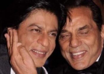 Shah Rukh Khan Pens Emotional Tribute To Dharmendra:
