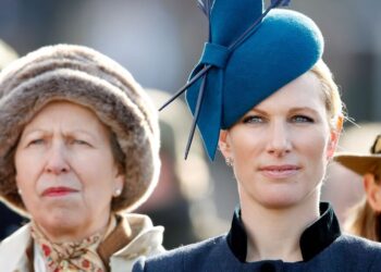 Zara's 'gone downhill' comment in rare appearance with Anne | Royal | News