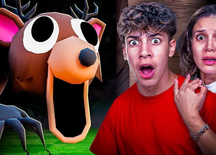 Surviving the SCARIEST Games Together! 😨 | Royalty Gaming