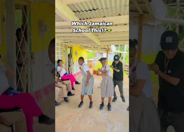 The kids bad dancing to Skeng new song 🔥 #Shorts #Skeng #Dancehall #Music #Dance #School