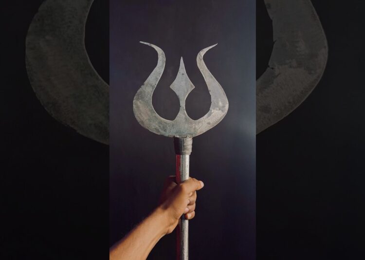 Making Trishul #survival #trishul #mahadev #creative #artist #craft #making #shortvideo #viralvideo