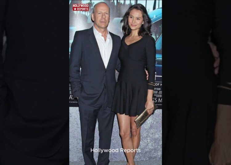 Bruce Willis & Demi Moore: A Legendary Hollywood Pair #shorts #hollywood #celebrity