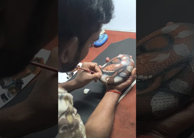 Snake Painting on Stone #shorts #viral #art #painting #reels #artist