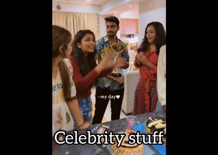 BigBoss S9 Winner pavan kalyan celebrations | celebrity stuff | pavan kalyan | winner bigBoss |geetu