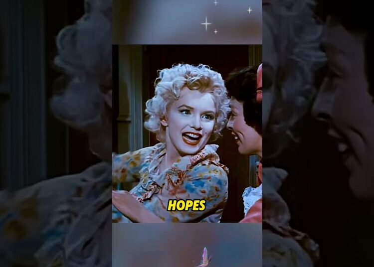 #elizabeth  #actors #hollywood #celebrity #shorts  #greenscreen #marilynmonroe