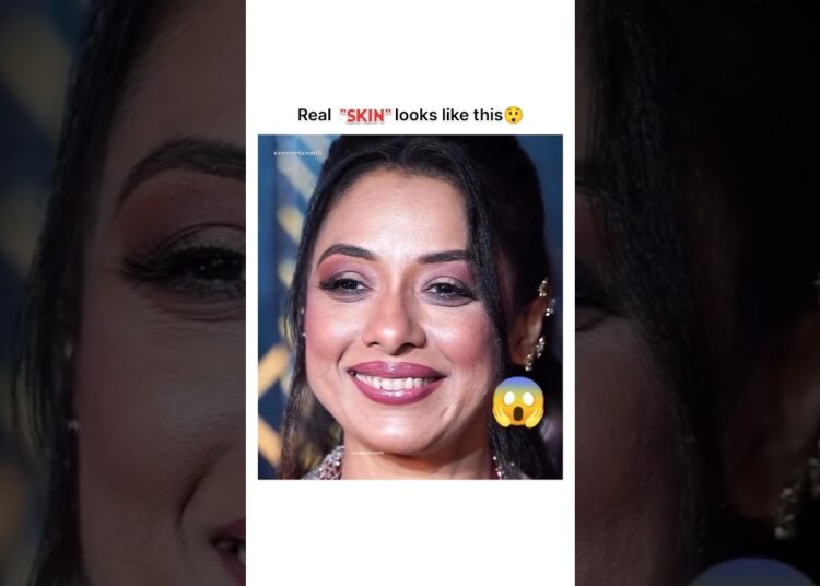 Real skin texture looks like this✅😲#shorts #bollywood #celebrity #realskin #tamannaahbhatia