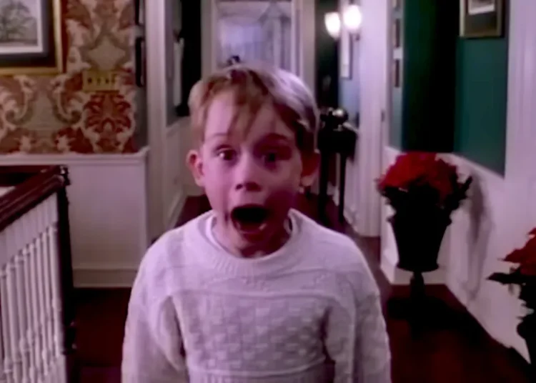 5 Celebrities Who Found Fame Thanks To a Holiday Film!