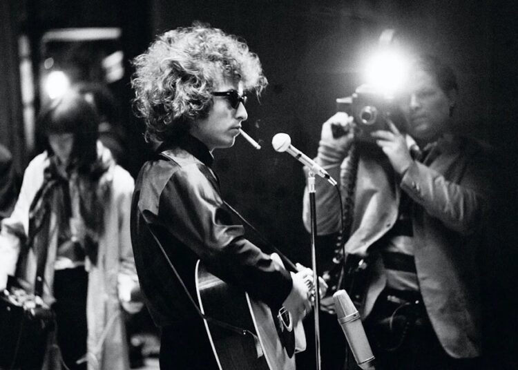 A New Refutation of "Bob Dylan"