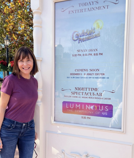 An ICONIC Disney Celebrity Just Surprised Magic Kingdom Guests!
