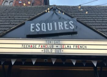 A 'sold out' marquee sign above the door at Bedford Esquires for the Teenage Fanclub gig.