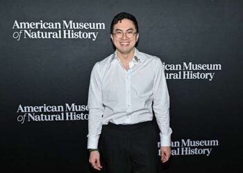 Bowen Yang to depart SNL mid-season, last episode with buddy Ariana Grande