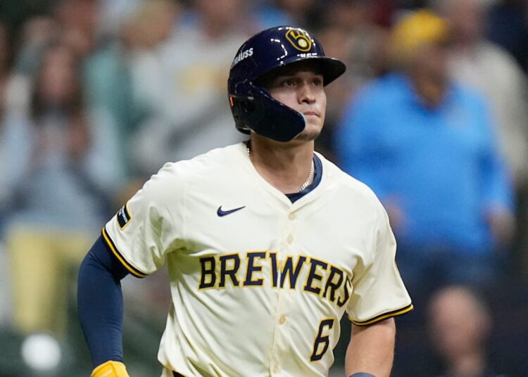 Brewers Trade Isaac Collins to Royals After Strong Rookie Season