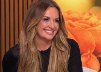 Carly Pearce on being vulnerable in her new music: "Every line in the song is my story"