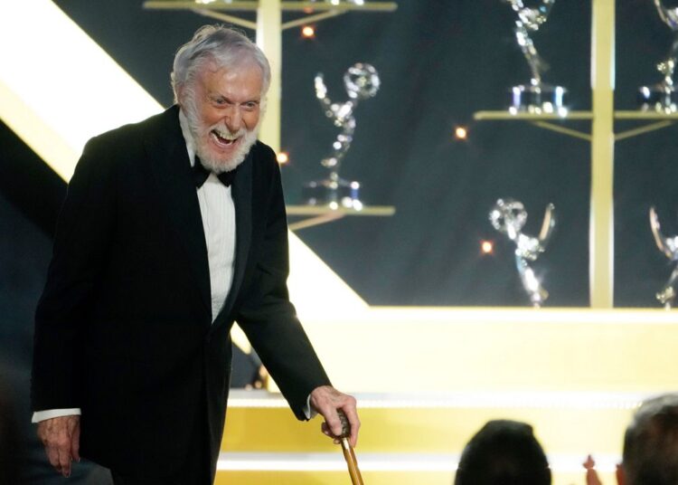 Dick Van Dyke accepts the award for outstanding guest performance in a daytime drama series for "Days of our Lives" during the 51st Daytime Emmy Awards on Friday, June 7, 2024, at the Westin Bonaventure in Los Angeles.(AP Photo/Chris Pizzello, File)
