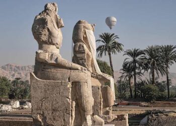 Egypt reveals restored colossal statues of pharaoh in Luxor