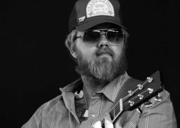 Ernest Teases New Music Is Coming From Brooks & Dunn: “You Texted The Right Guy”