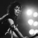 Former KISS guitarist Vinnie Vincent defends selling new CD single for $225