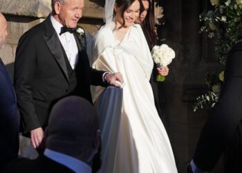 Gordon Ramsay arriving at Bath Abbey with Holly