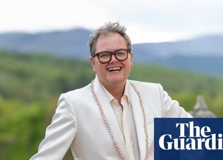 He deserves to go down in history! How Alan Carr pulled off that gobsmacking Celebrity Traitors victory | The Traitors