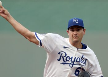 How I would manage the Royals pitching staff this season