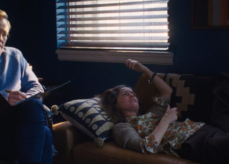 Conan O'Brien and Rose Byrne in "If I Had Legs I'd Kick You."