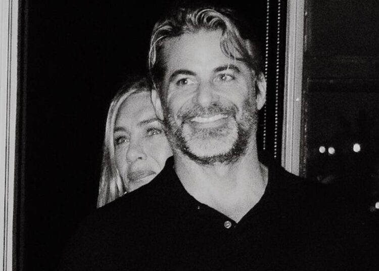Inside Jennifer Aniston and Jim Curtis's 'Very Serious' Romance