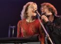Jackman, Hudson tell Neil Diamond impersonators' story