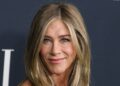 Jennifer Aniston Is Winning Christmas In Her New Photo Gallery