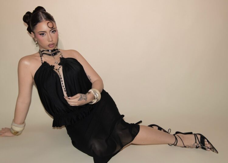 Kali Uchis, Chase B, Grupo Firme