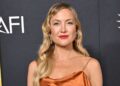 Kate Hudson got into Neil Diamond’s music through ‘Song Sung Blue’