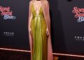 Kate Hudson attends the New York premiere of "Song Sung Blue"