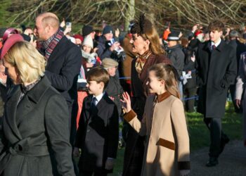 Kate Middleton and Prince William Reveal 12 Previously Unseen Photos from 2025