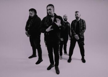 LIONS AT THE GATE Sign With Reigning Phoenix Music, Unleash New Single / Video "Burn The Candle"