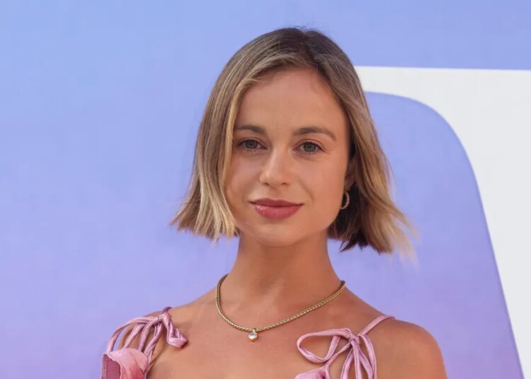 Lady Amelia Windsor Is Engaged To Ollie Lewis | Gallery