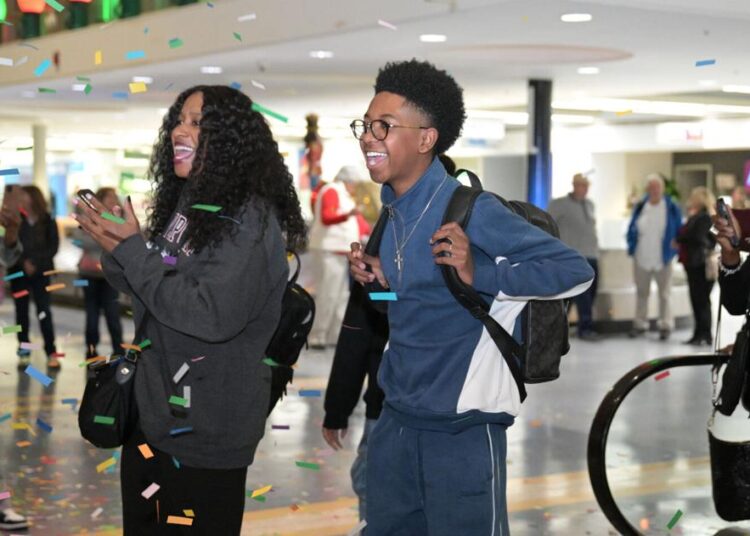 Max Chambers returns to Shreveport after 'The Voice' finale | Food & Entertainment
