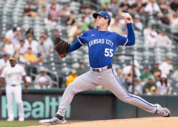 More College Feeder Convo, Royals Looking to Move SP for OF, Fairbanks Market Developing -