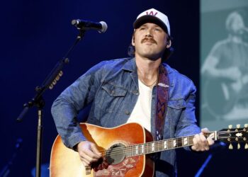 Morgan Wallen seemingly takes aim at CMAs as he celebrates achievement - Celebrity News - Entertainment