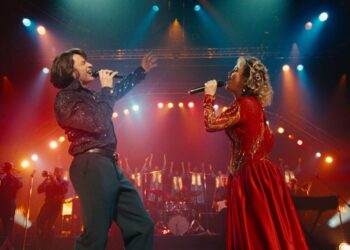 Ode to Neil Diamond tribute act is 'so good, so good'