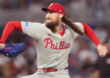 Phillies trade Matt Strahm, acquire Johnathan Bowlan, Kyle Backhus