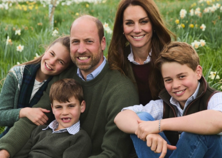 Prince William and Kate Middleton's 2025 Christmas Card Analysis
