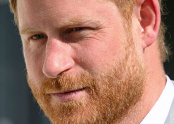 Royal Family LIVE: Major update in Prince Harry court case as he's given £38m warning | Royal | News